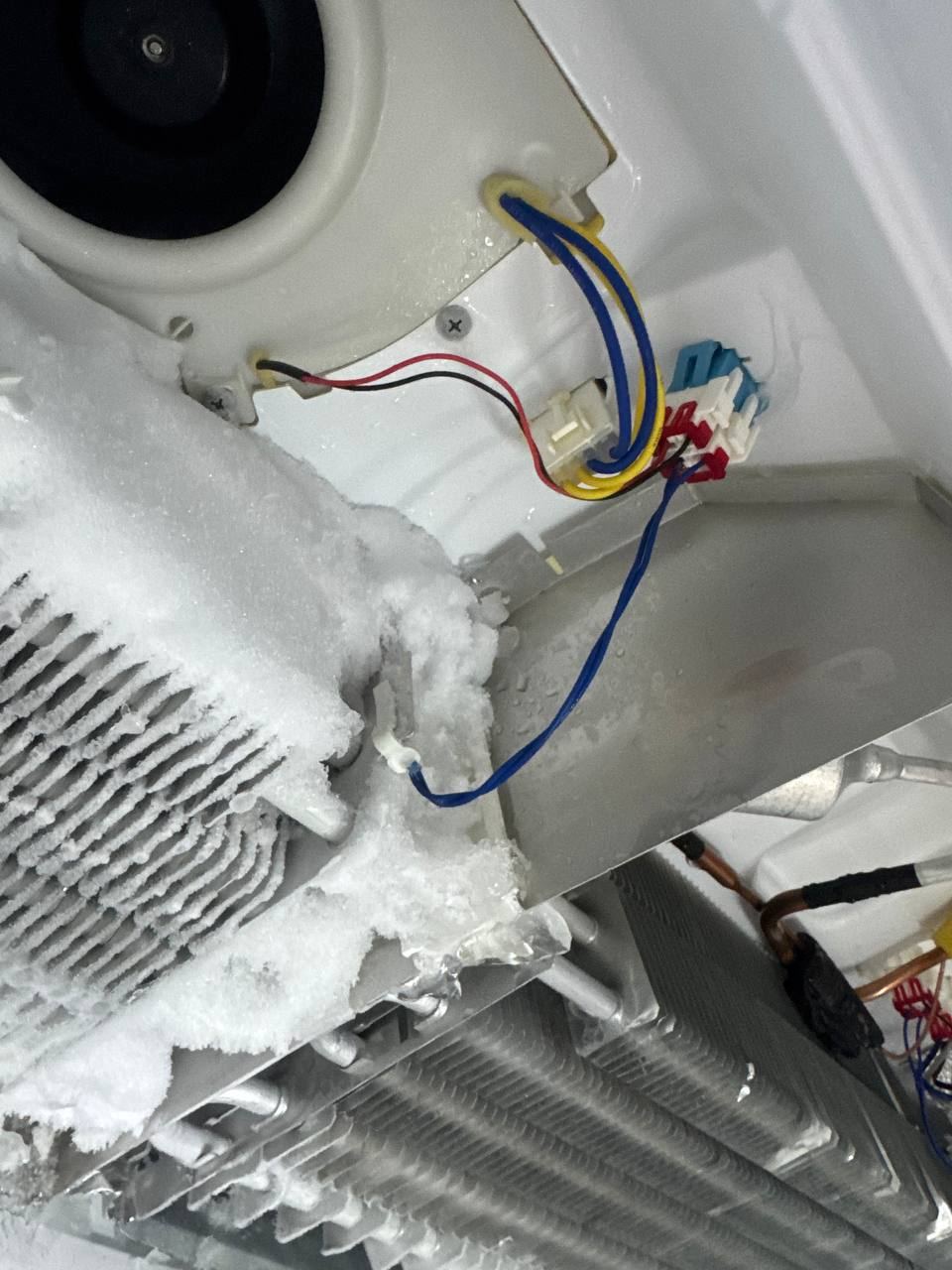 Frosted refrigerator evaporator coil